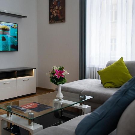 Top Class Apartments In Carlsbad Bulharska Street كارلوفي فاري المظهر الخارجي الصورة