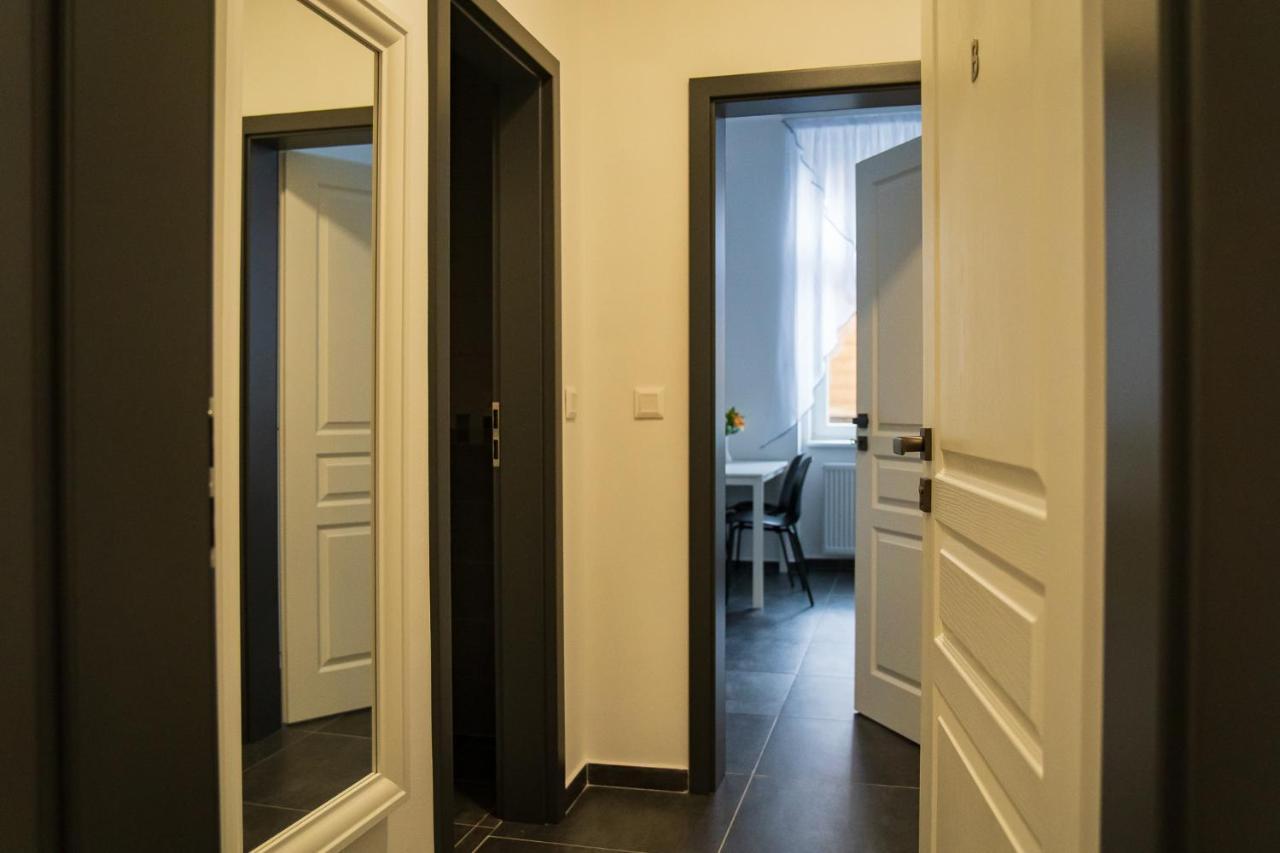 Top Class Apartments In Carlsbad Bulharska Street كارلوفي فاري المظهر الخارجي الصورة
