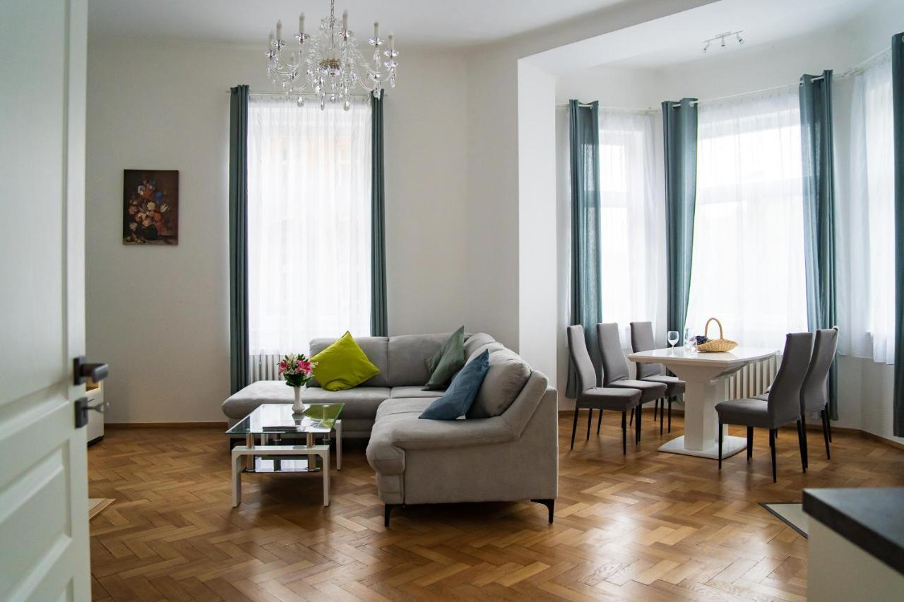 Top Class Apartments In Carlsbad Bulharska Street كارلوفي فاري المظهر الخارجي الصورة