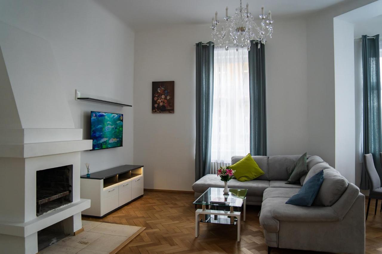 Top Class Apartments In Carlsbad Bulharska Street كارلوفي فاري المظهر الخارجي الصورة